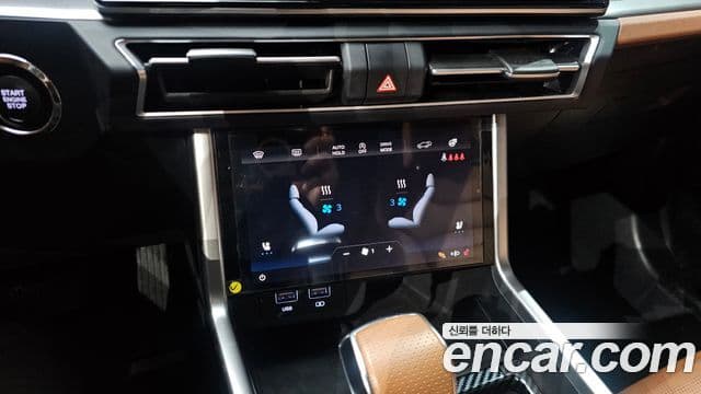 KG모빌리티(SsangYong) Torres T7, 2023 16