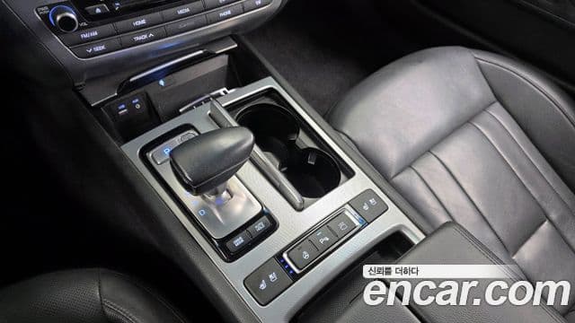 Genesis G80 Luxury, 2018 9