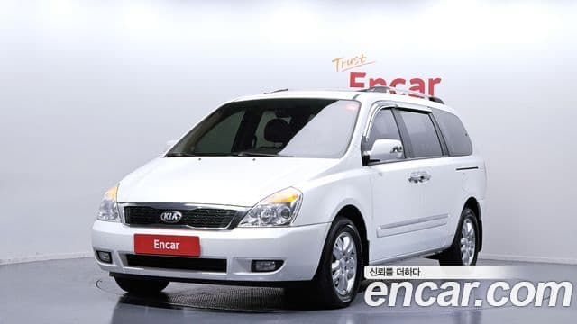Kia Carnival R Premium, 2013 1