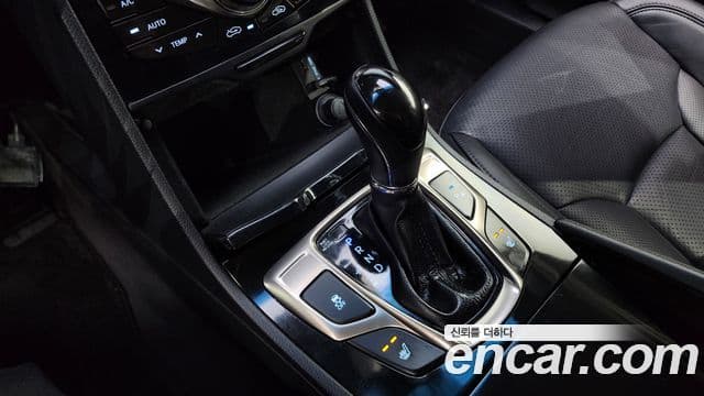 Hyundai Grandeur HG Luxury, 2012 9