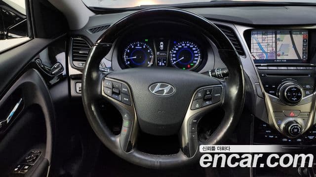 Hyundai Grandeur HG Luxury, 2012 17