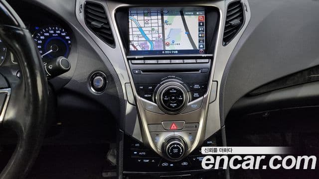 Hyundai Grandeur HG Luxury, 2012 18