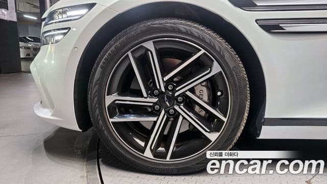 Genesis G80 (RG3) бензин 2.5 турбо 2WD, 2025 все фото