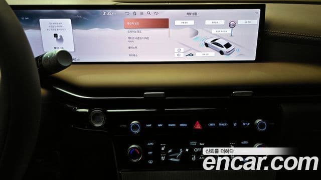 Genesis G80 (RG3) бензин 2.5 турбо 2WD, 2025 16