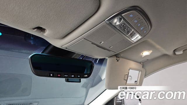 Genesis EQ900 Luxury, 2016 15