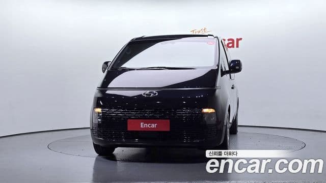 Hyundai Staria Modern, 2024 3