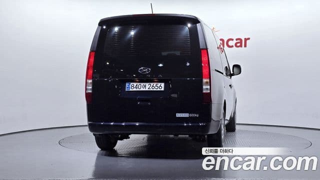 Hyundai Staria Modern, 2024 4