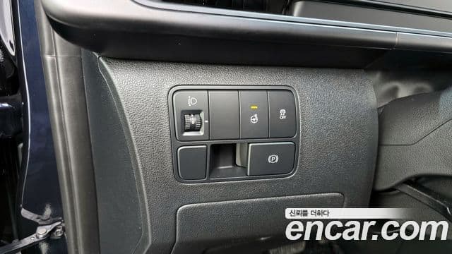 Hyundai Staria Modern, 2024 16