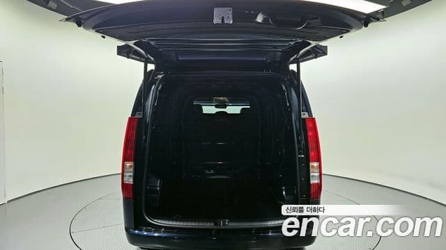 Hyundai Staria Modern, 2024 20