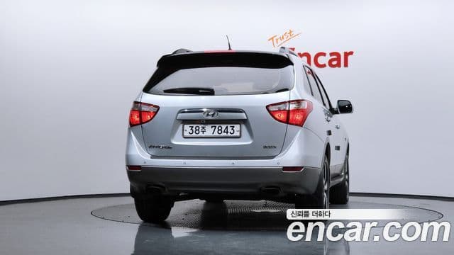 Hyundai Veracruz Deluxe, 2009 4
