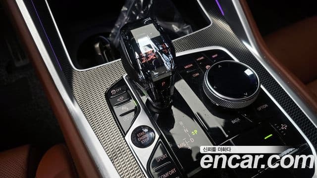 BMW X6 (G06) xDrive40i M Sport, 2022 9