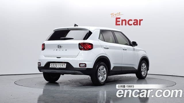 Hyundai Venue Premium, 2023 2