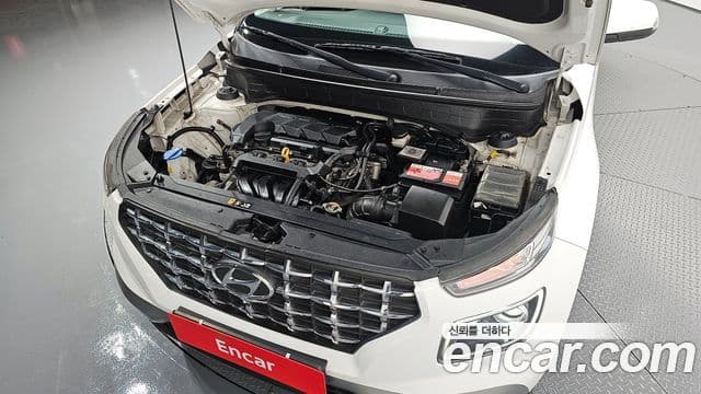 Hyundai Venue Premium, 2023 6
