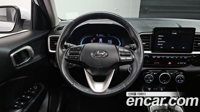 Hyundai Venue Premium, 2023 13