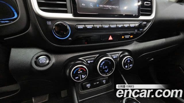 Hyundai Venue Premium, 2023 15