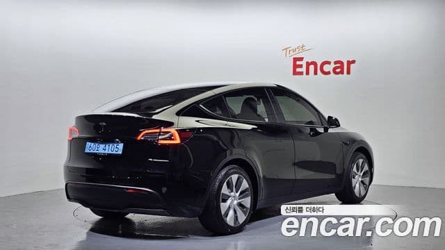 Tesla модель Y, 2023 2