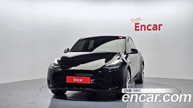 Tesla модель Y, 2023 3