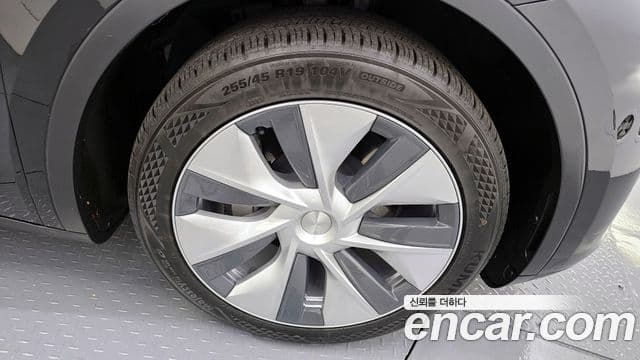 Tesla модель Y, 2023 все фото