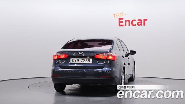 Kia K3 Luxury, 2015 4