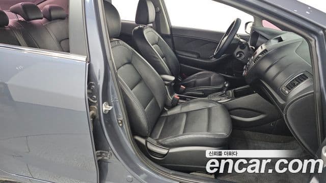 Kia K3 Luxury, 2015 11