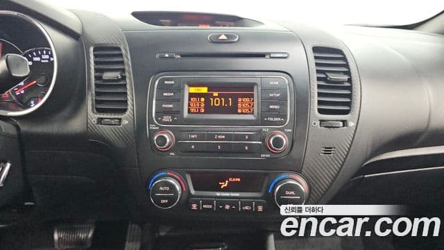 Kia K3 Luxury, 2015 14