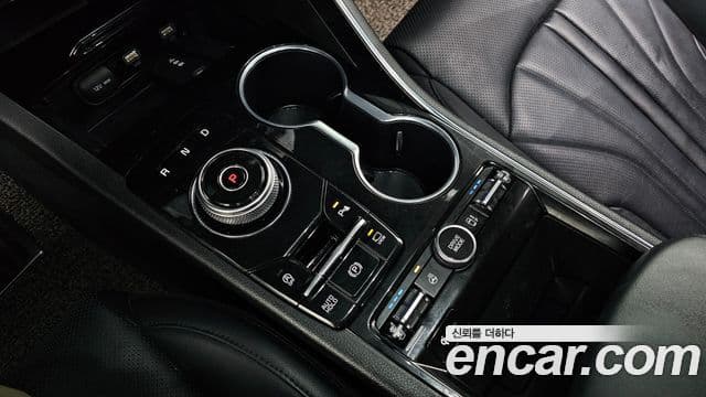 Kia K5 3세대 Signature, 2020 9