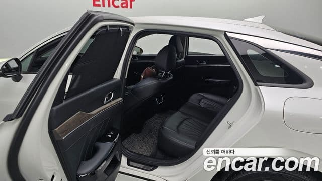 Kia K5 3세대 Signature, 2020 12