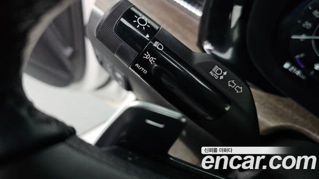 Kia K5 3세대 Signature, 2020 18