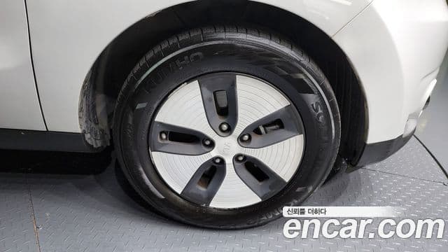 Kia Soul EV, 2018 все фото