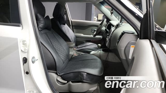 Kia Soul EV, 2018 11