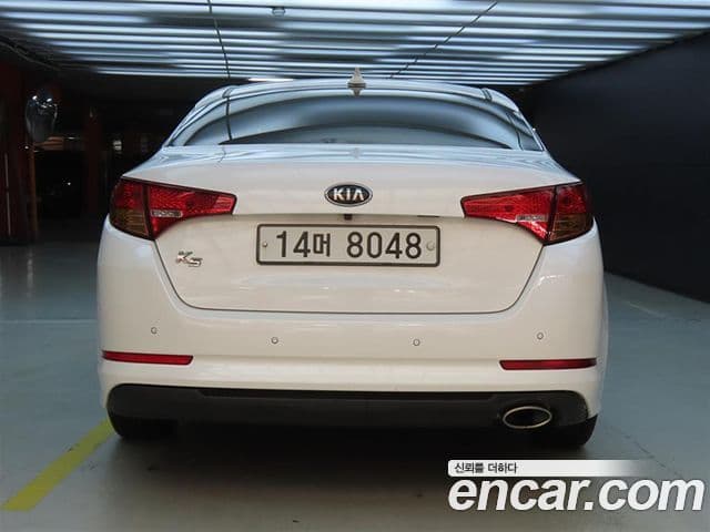 Kia K5 LPI Deluxe, 2013 4