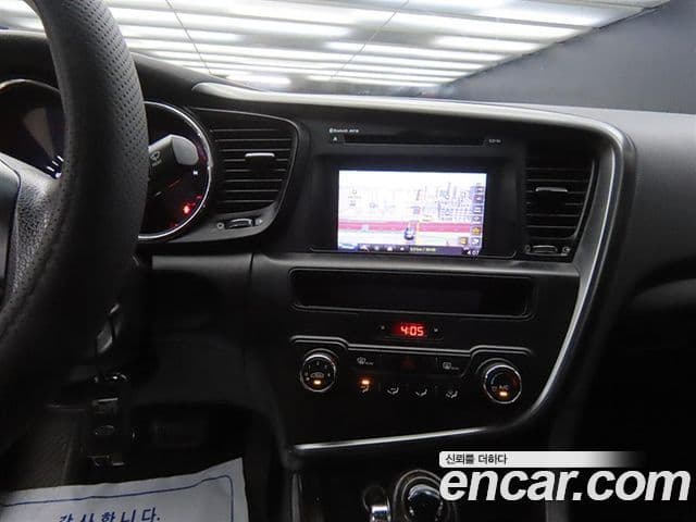 Kia K5 LPI Deluxe, 2013 12