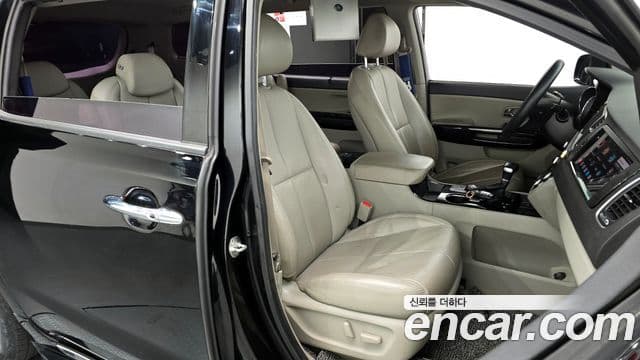 Kia The / новый New Carnival Special, 2019 10