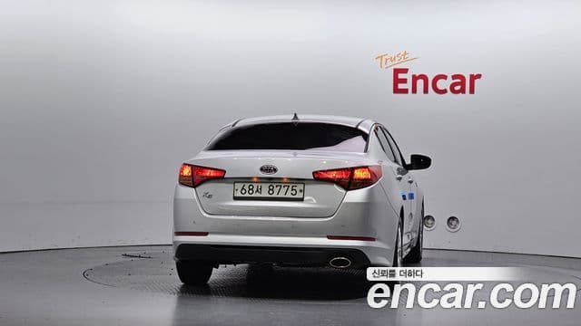 Kia K5 Luxury, 2011 4