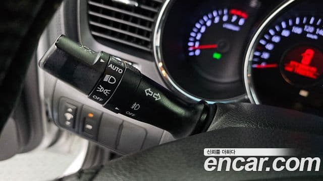 Kia K5 Luxury, 2011 18