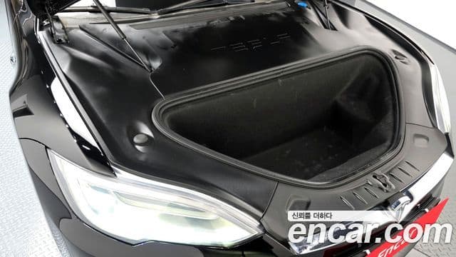 Tesla модель S, 2019 6