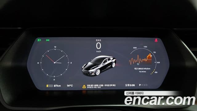 Tesla модель S, 2019 14