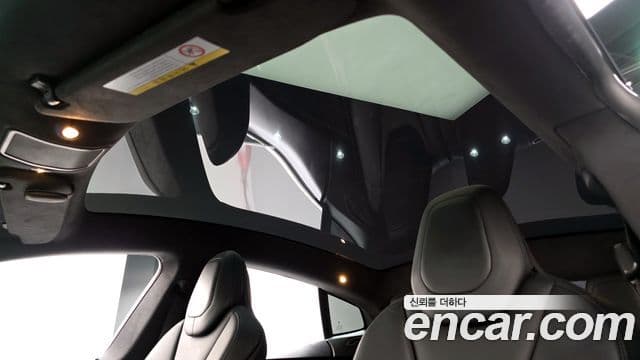 Tesla модель S, 2019 17