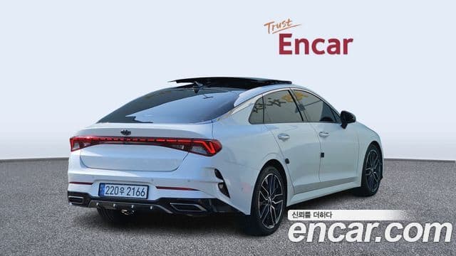 Kia K5 3세대 Signature, 2020 2