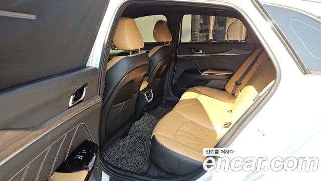 Kia K5 3세대 Signature, 2020 10