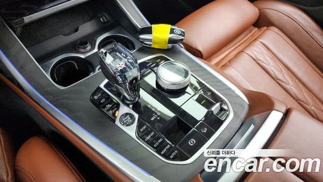 BMW X7 (G07) xDrive 40i Design Pure Excellence 6인승, 2021 9