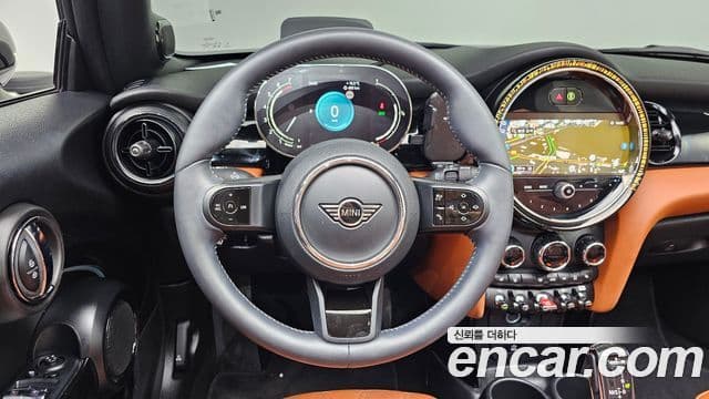 Mini Cooper S кабриолет 3세대, 2024 13