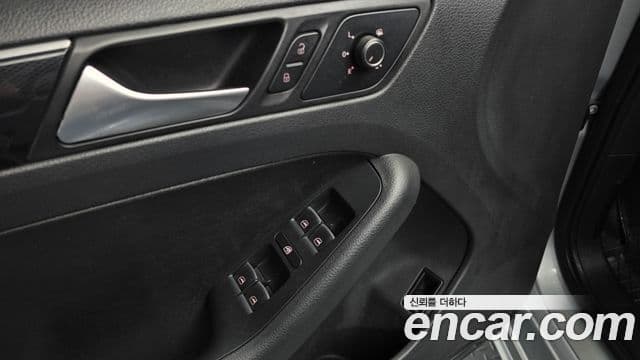 Volkswagen New Jetta 6세대, 2015 14