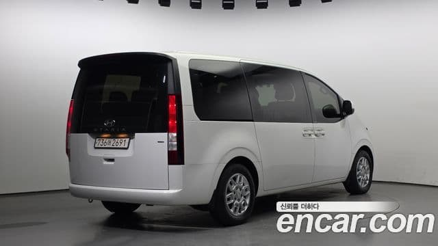 Hyundai Staria Modern, 2022 2