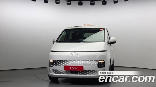 Hyundai Staria Modern, 2022 3