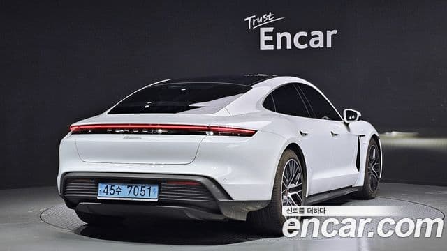 Porsche 타이칸 базовый, 2023 2