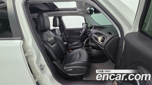 Jeep Renegade 2.0 дизель Longitude AWD, 2016 11