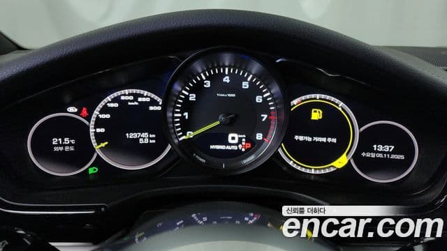 Porsche Panamera (971) 2.9 AWD E-гибрид, 2018 8