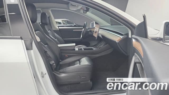 Tesla модель Y Long Range AWD, 2022 10