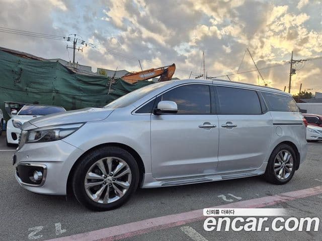 Kia All New Carnival Prestige, 2017 4